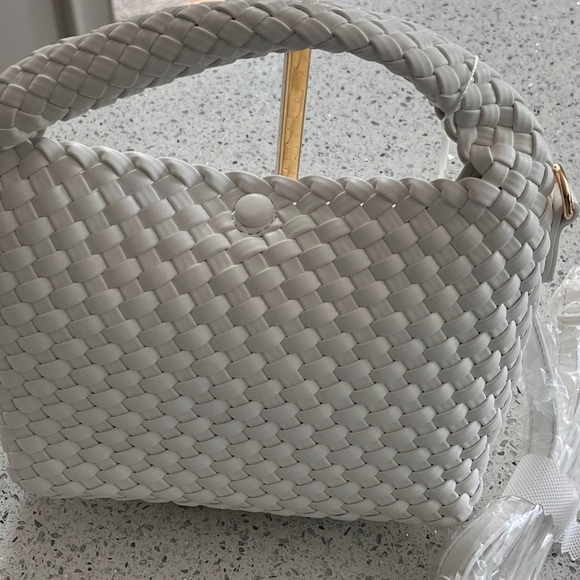 NWT Moda Luxe Woven Pattern Bag - Picture 2 of 5